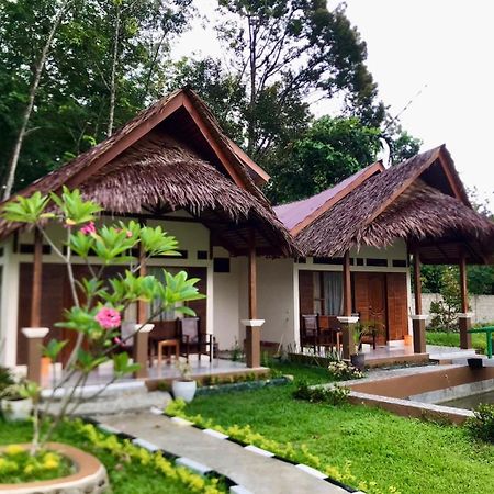 R5 Keramba Inn Bukit Lawang Εξωτερικό φωτογραφία