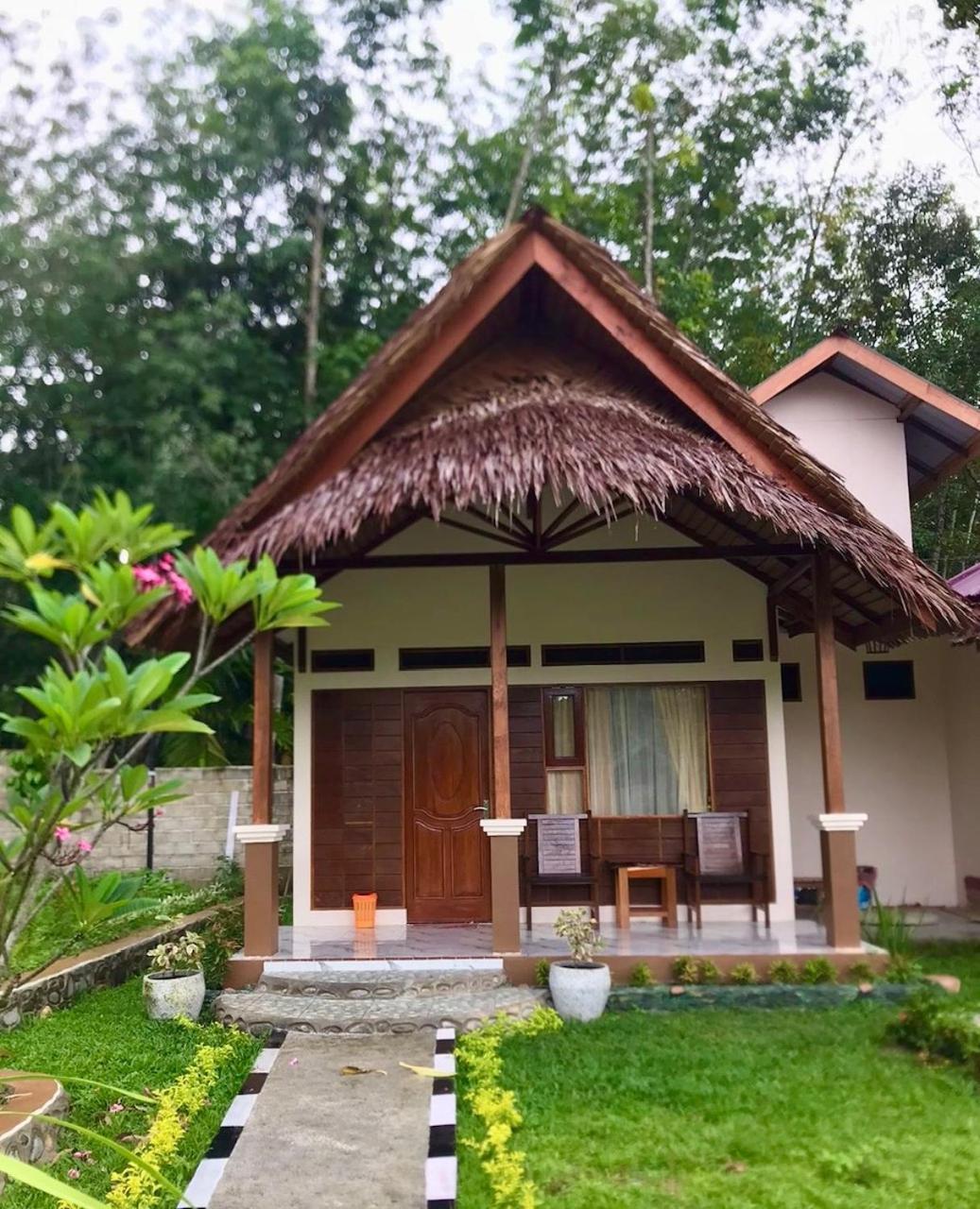 R5 Keramba Inn Bukit Lawang Εξωτερικό φωτογραφία