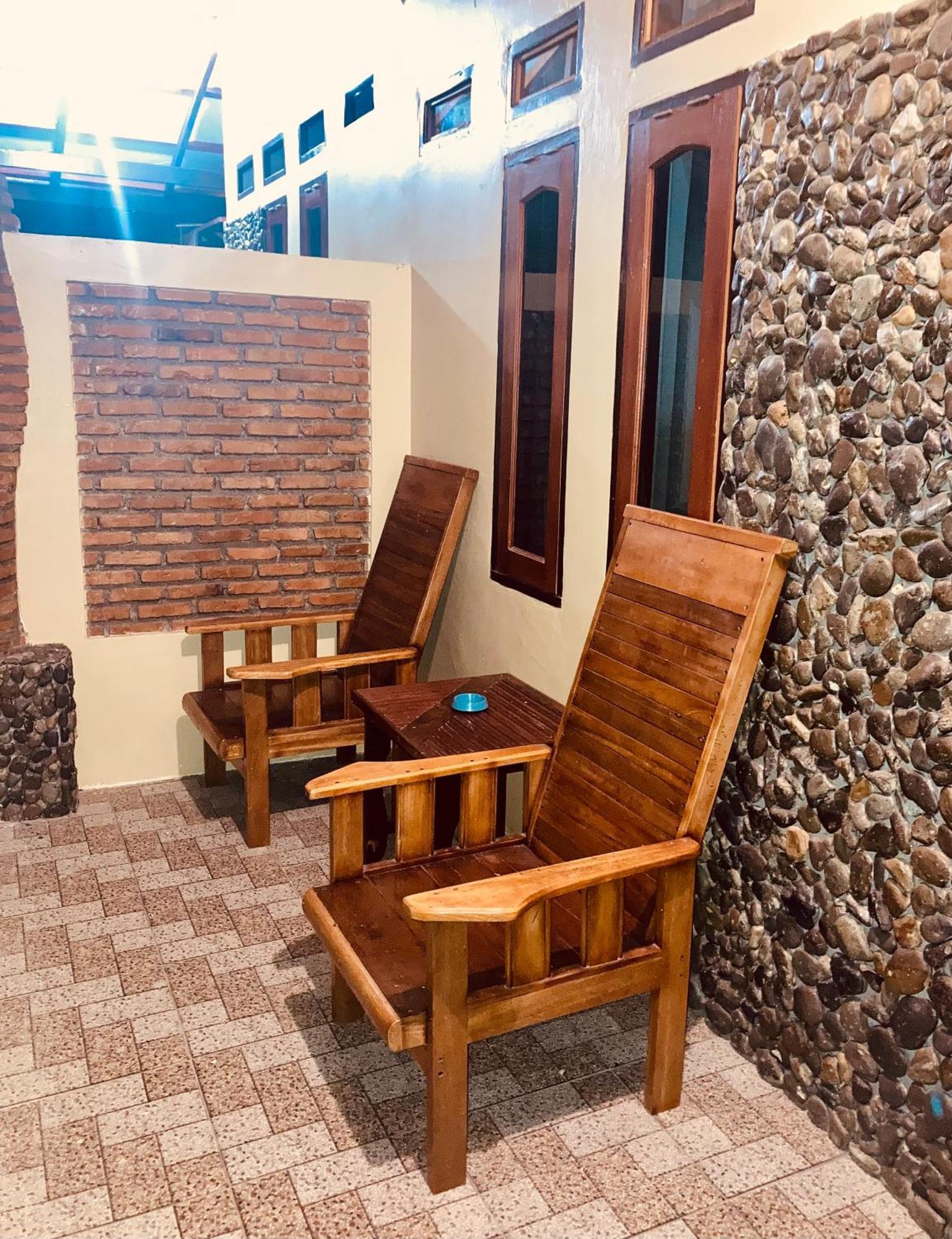 R5 Keramba Inn Bukit Lawang Εξωτερικό φωτογραφία